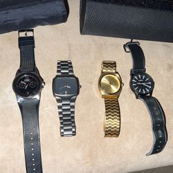 Nixon Watch