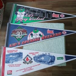 3 Boston Red Sox vintage Baseball Pennants 