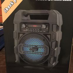 Bluetooth Portable Outdoor Multimedia Speaker NEW in the box never opened Great Christmas Presen