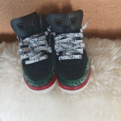 Jordan spizike size 5 $25