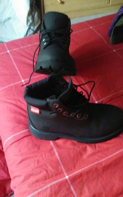 Helcor Timberland Boot size 2