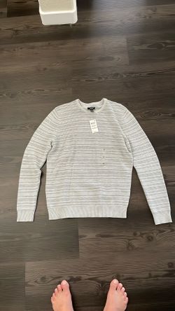 Men’s sweater