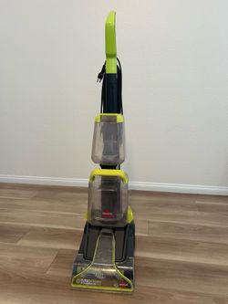Carpet cleaner bissell