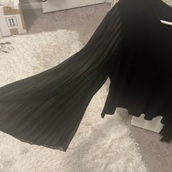 Elegant Black Pleated Sleeve Top