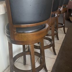 4 Swivel Leader Wooden  Bar Stools! 