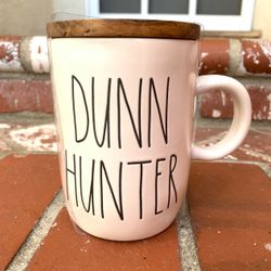 Rae Dunn Large Classic White Ceramic Mug Dunn Hunter LL w/ Bamboo Lid Coaster