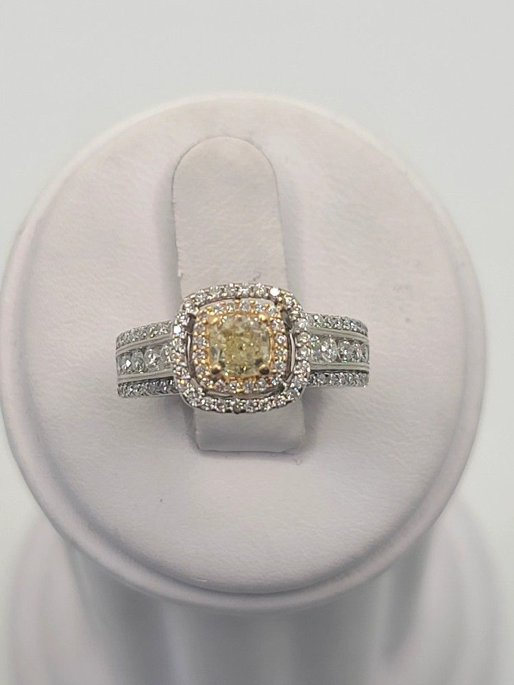 14k Gold 0.34ct Light Vived Yellow Diamond Engagement Ring 