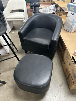 Accent chair with ottoman