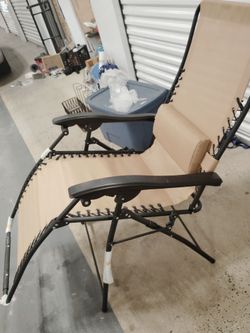 New Mainstays bungee folding lounge chair