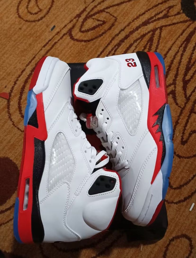 Jordan 5 Retro Fire Red 2025 Size 12 With Box