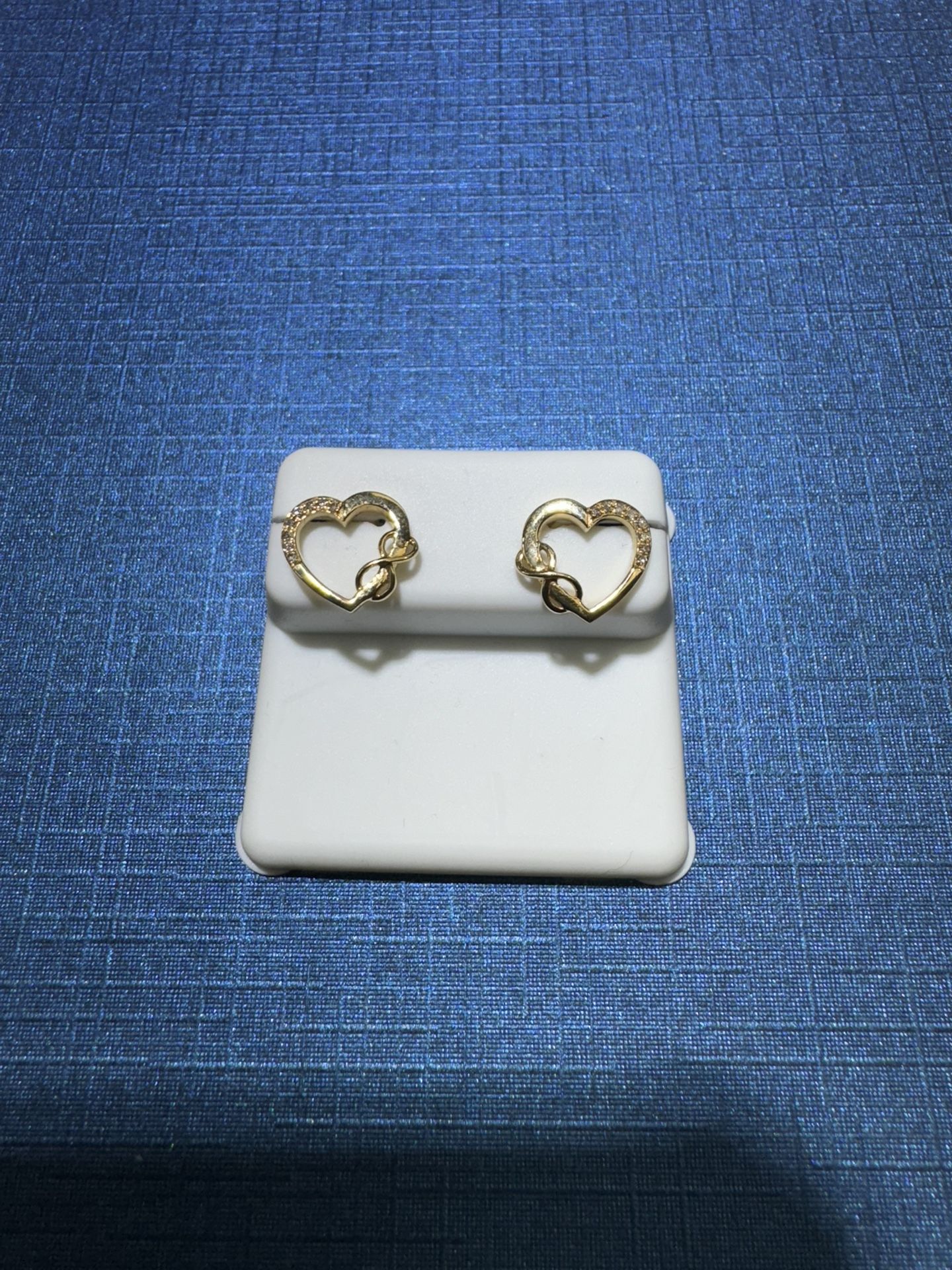 14k Diamond Heart Earrings 