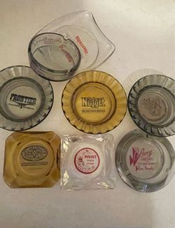 8 Casino Old School  Ashtrays 📍pickup Chinatown