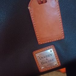 PURSES FOR SALE 