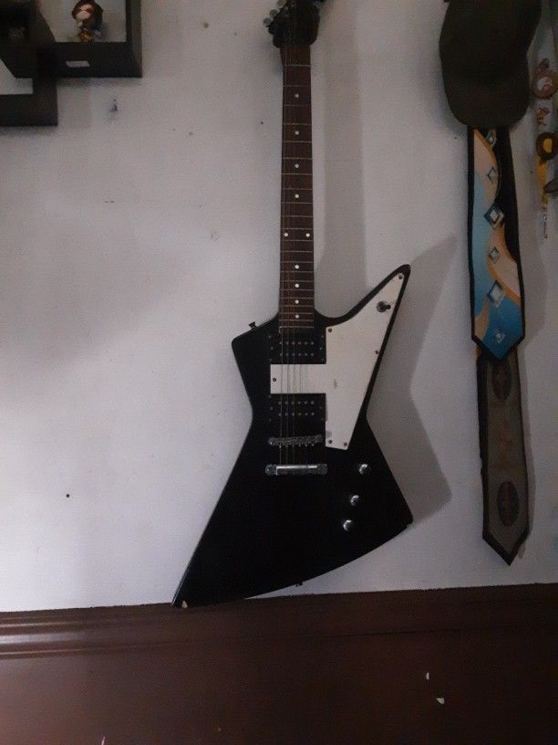  Black  Guitar