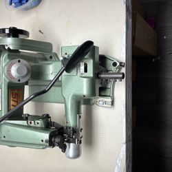 Professional Blind Stitch Sewing Machine