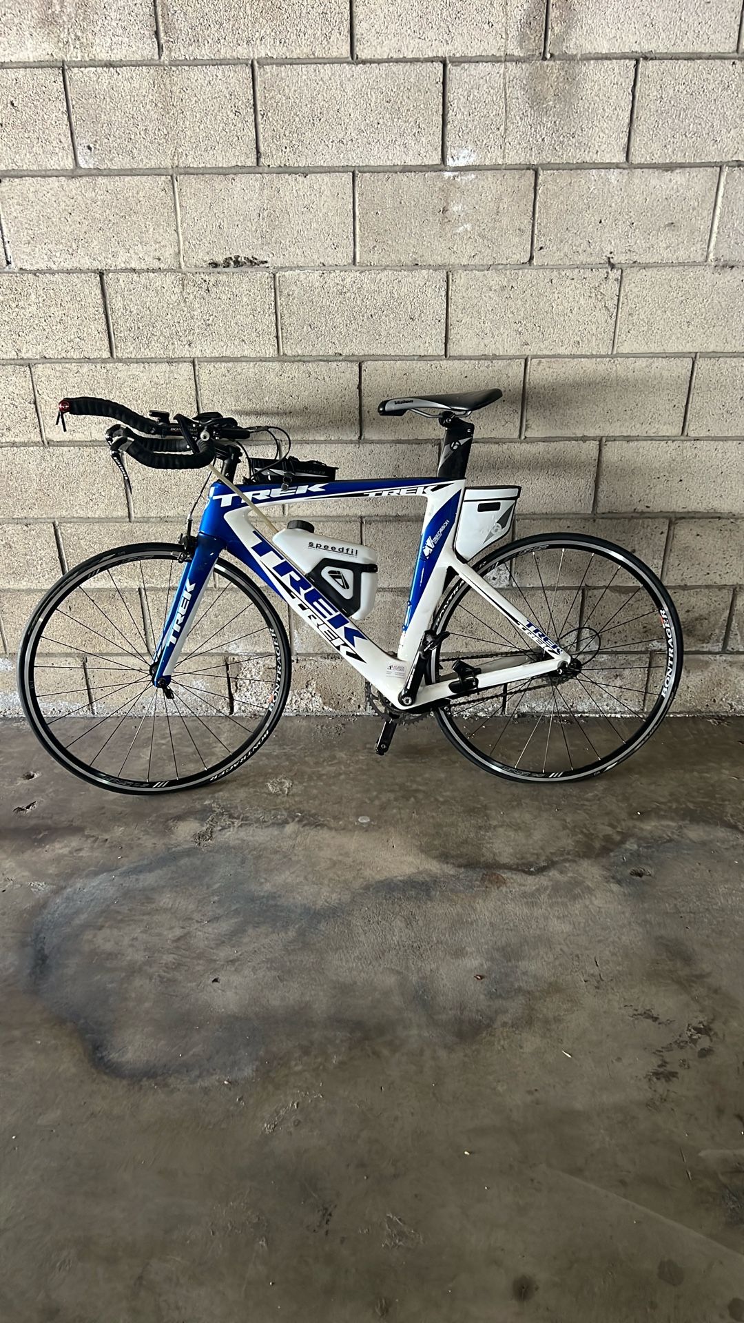 Trek Speed Concept 75 Tri Bike