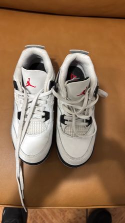 Boy’s 3-4yr Original Nike 4 Retro. Barely used