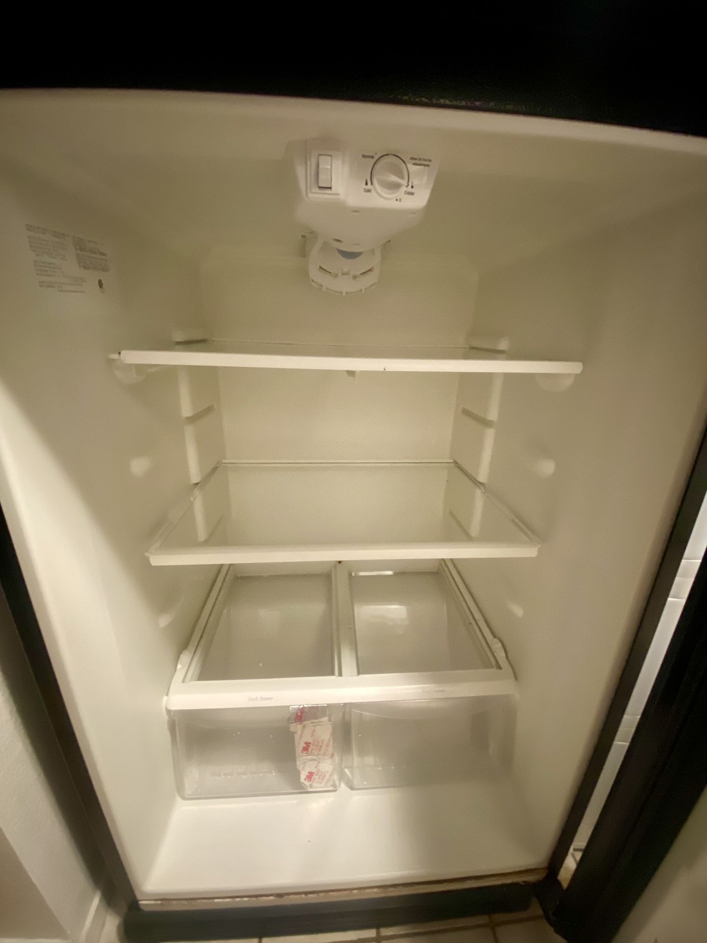 Black Top Freezer FRIGIDAIRE Refrigerator 