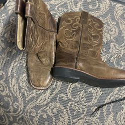 Boots Size 12.5 Leather Kids