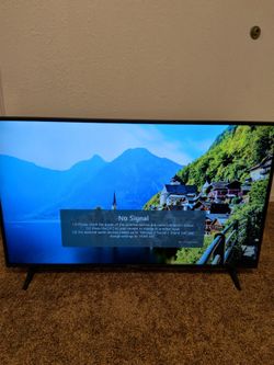 42" LG. Works and has a remote