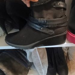 New Women's Wedge Boots