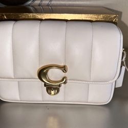 🤍 Coach Quilted Shoulder Bag – White – Original Price $795