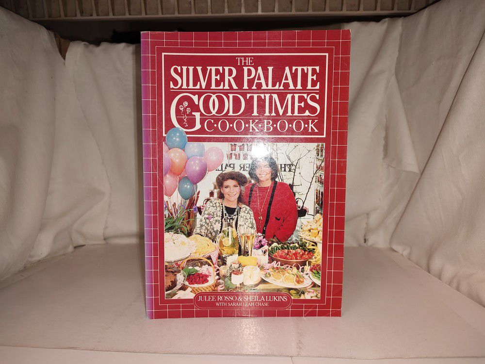 The Silver Palate Good Times Cookbook by Julee Rosso & Sheila Lukins 1985 Used PB