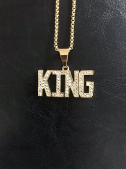 Stainless steel pendant with chain