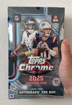 2025 Topps Chrome Football NFL Hobby Box NEW/SEALED