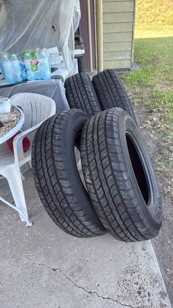 4 18" tires 255/70R