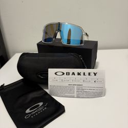 oakley sunglasses