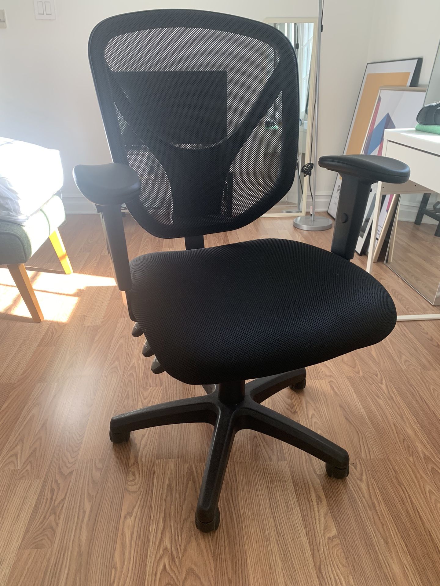 Realspace® MFTC 200 Ergonomic Mesh Mid-Back Task Office Chair, Black, BIFMA Compliant