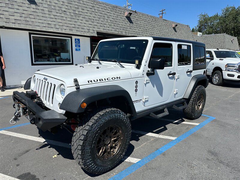 2016 Jeep Wrangler Unlimited Rubicon 4x4 LIFTED W/35s, SALE PENDING