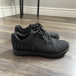 NOBULL OUTWORK BLACK CROSS TRAINING SHOES
