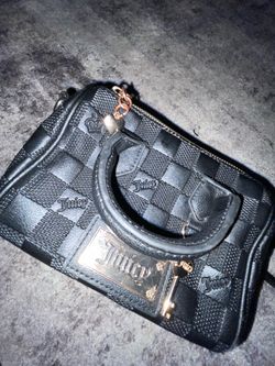 Juicy Purse