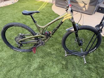 2020 Evin Race Face Mountain Bike size Med
