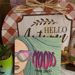 Moods Eyeshadow and Highlighter Makeup Palette 