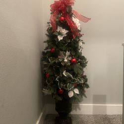 Small (4’ Tall) Christmas Tree
