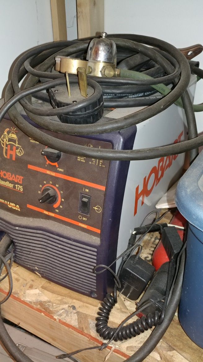 Hobart Handler 175 Welder for Sale in WA OfferUp