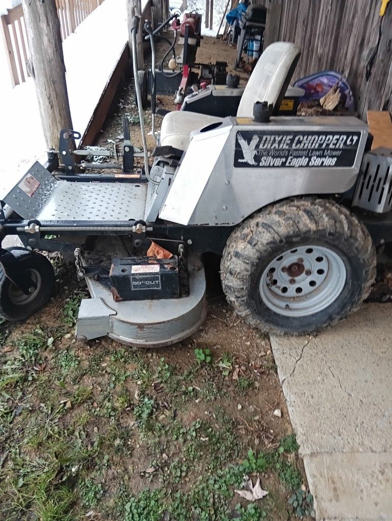 Dixie Chopper Zero Turn