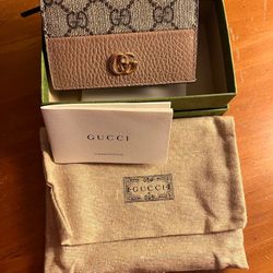 Brand New Gucci Wallet! 