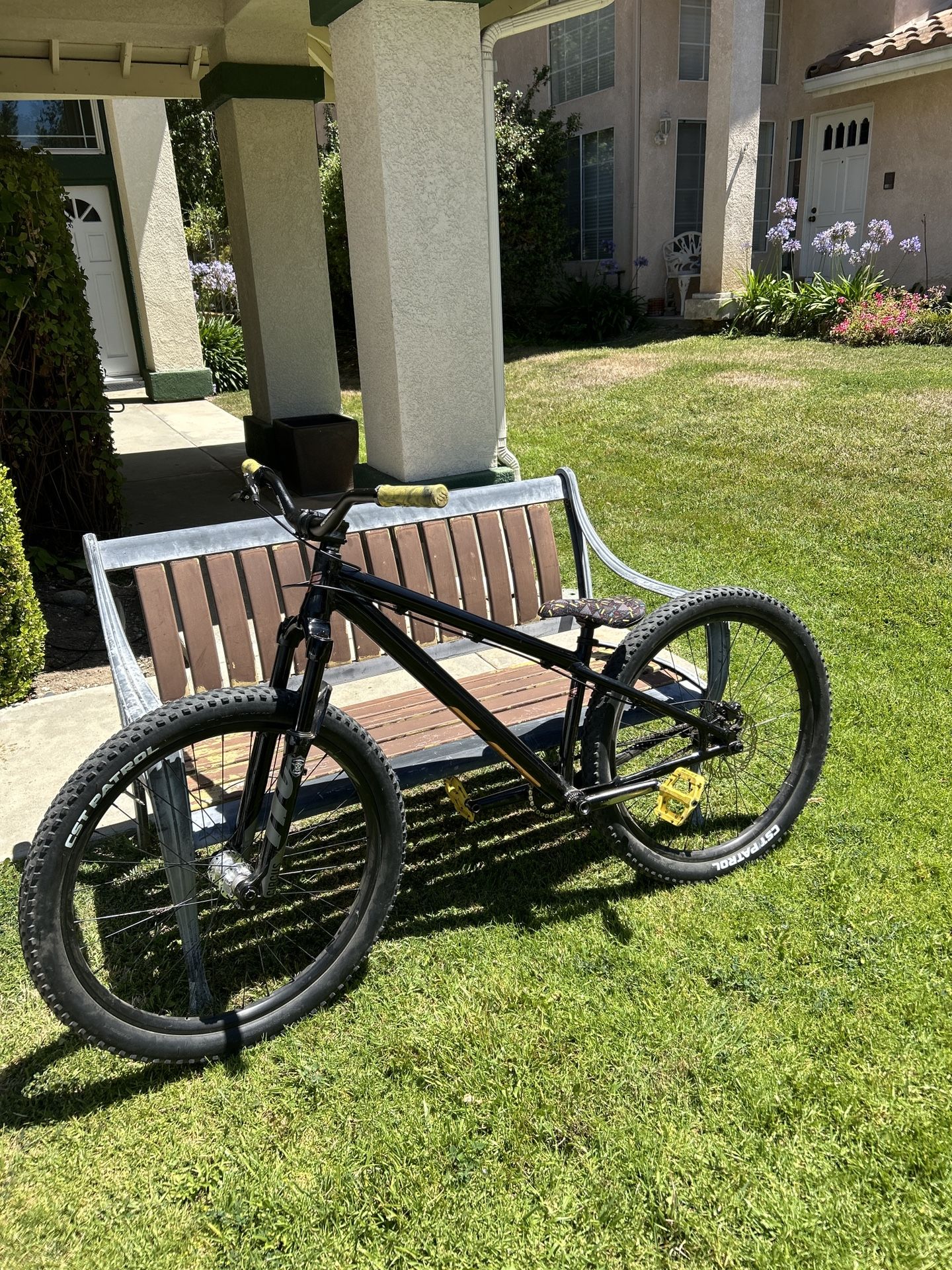 Gt Labomba Dirt Jumper