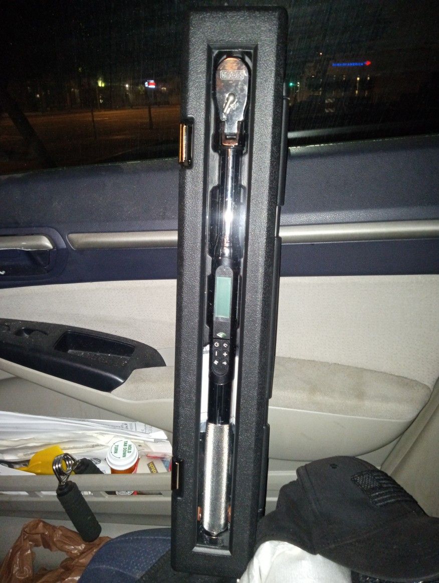 Icon Professional 3/8" Digital Flex Head 20-100 Ft-lb Wrench $200