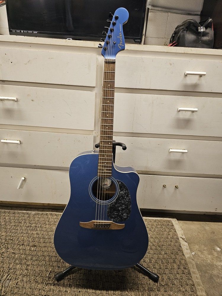 Fender Redondo. Cosmic Blue