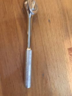 Vintage Husky 22202 , 3/8” Drive Ratchet Socket Wrench