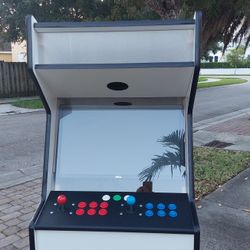 Classic arcade video game with 9800 Built In Games