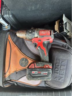 Hammer drill with big battery
