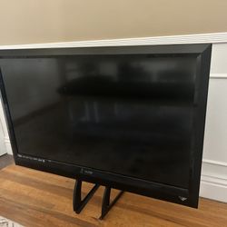 Non-smart 40” Vizio TV