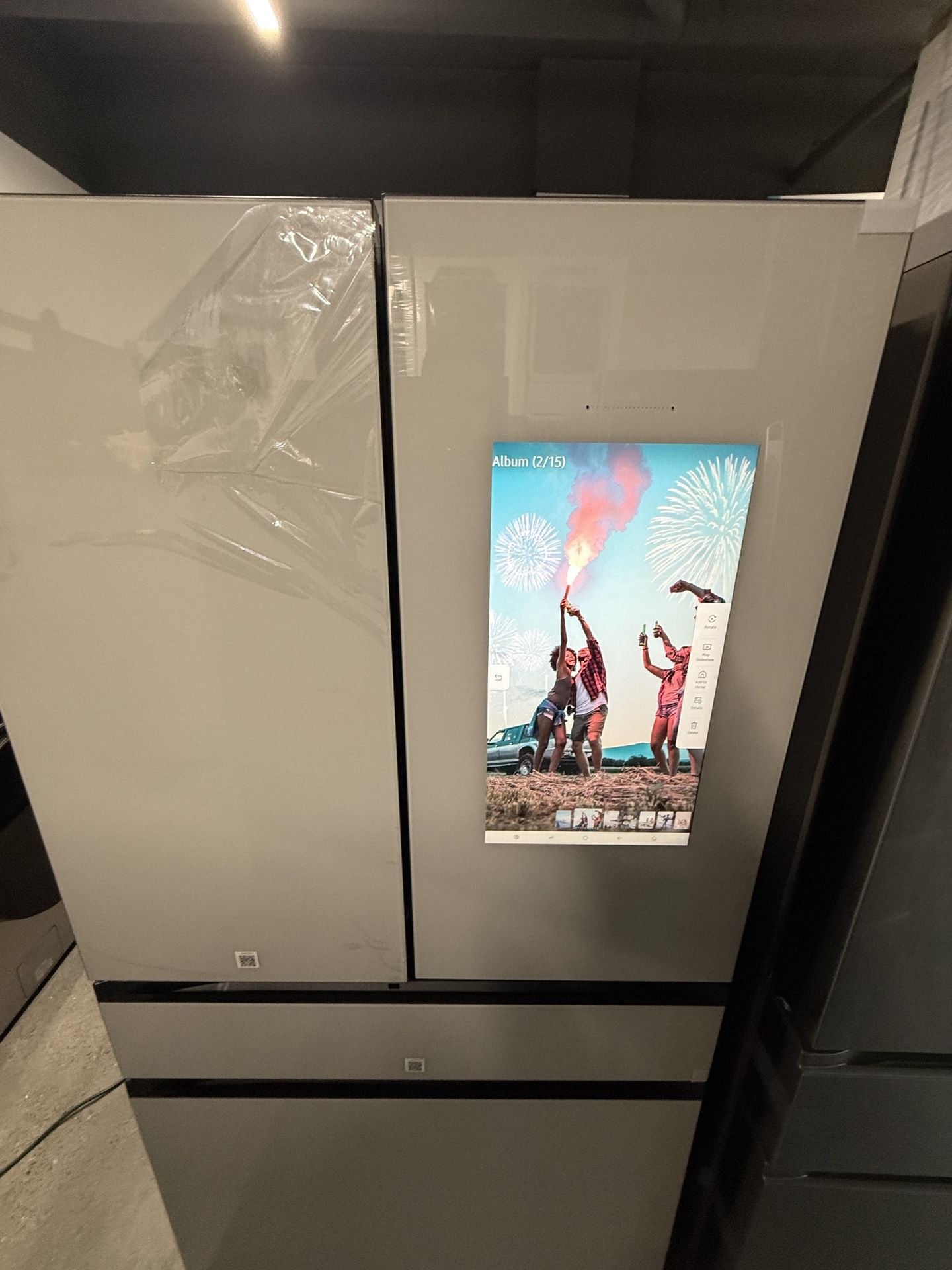 Samsung - BESPOKE 29 cu. ft. 4-Door French Door Smart Refrigerator