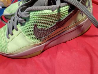 Shoes Nikes